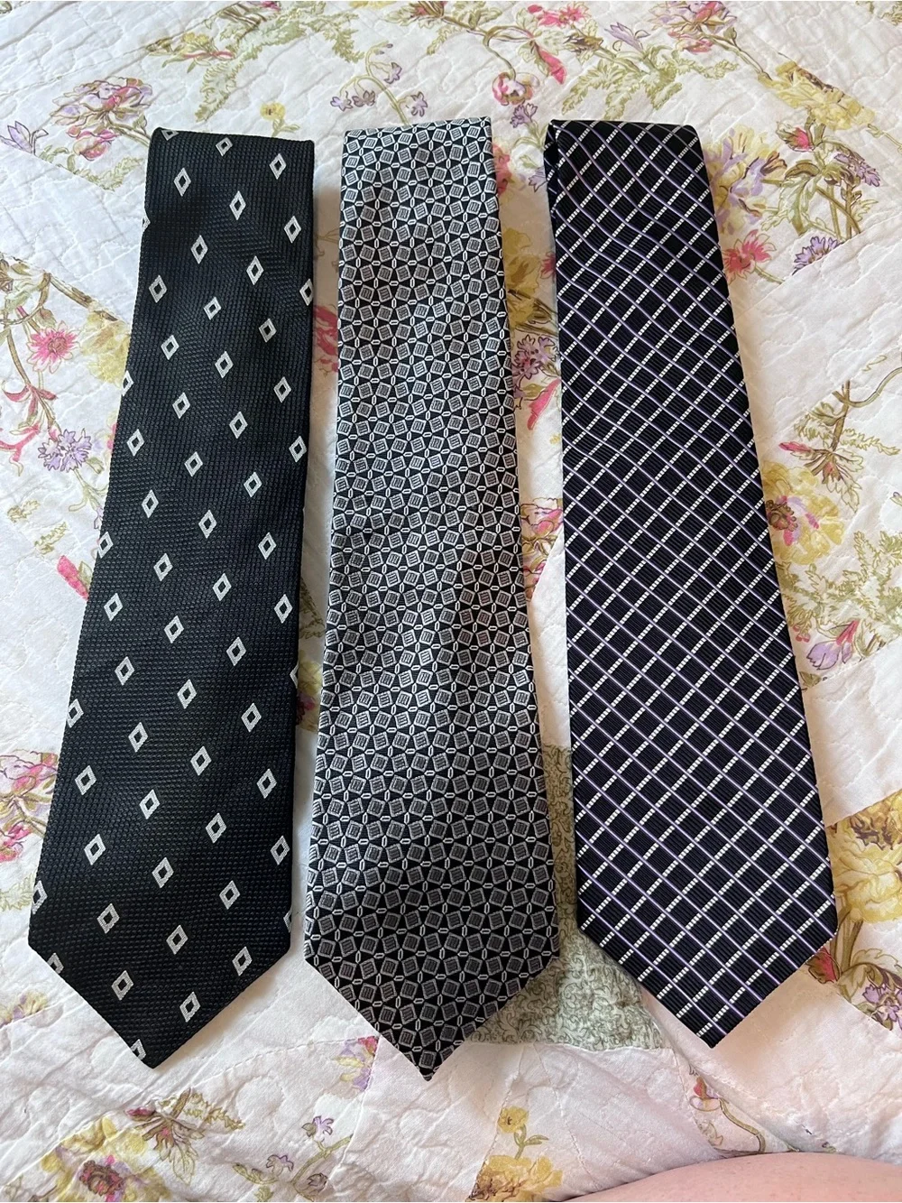 Lauren Ralph Lauren RLL Silk Tie Bundle Geometric Plaid Striped 3pc Lot